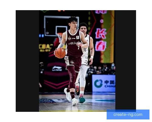 CBA季后赛最新战报:明星球员关键表现引发全场热议 CBA季后赛最新战报:明星球员关键表现引发全场热议