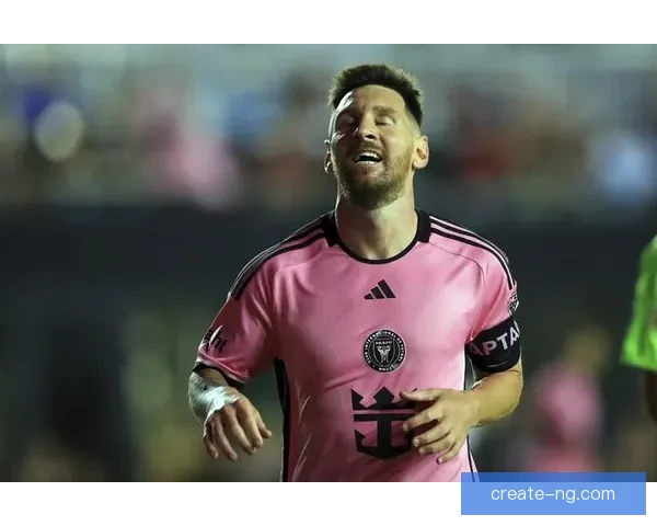 梅西加盟迈阿密国际后首度亮相 现场球迷热情高涨庆祝新篇章